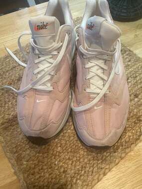 NIKE Womens Air Max Dawn Running Trainers Sneakers, S88